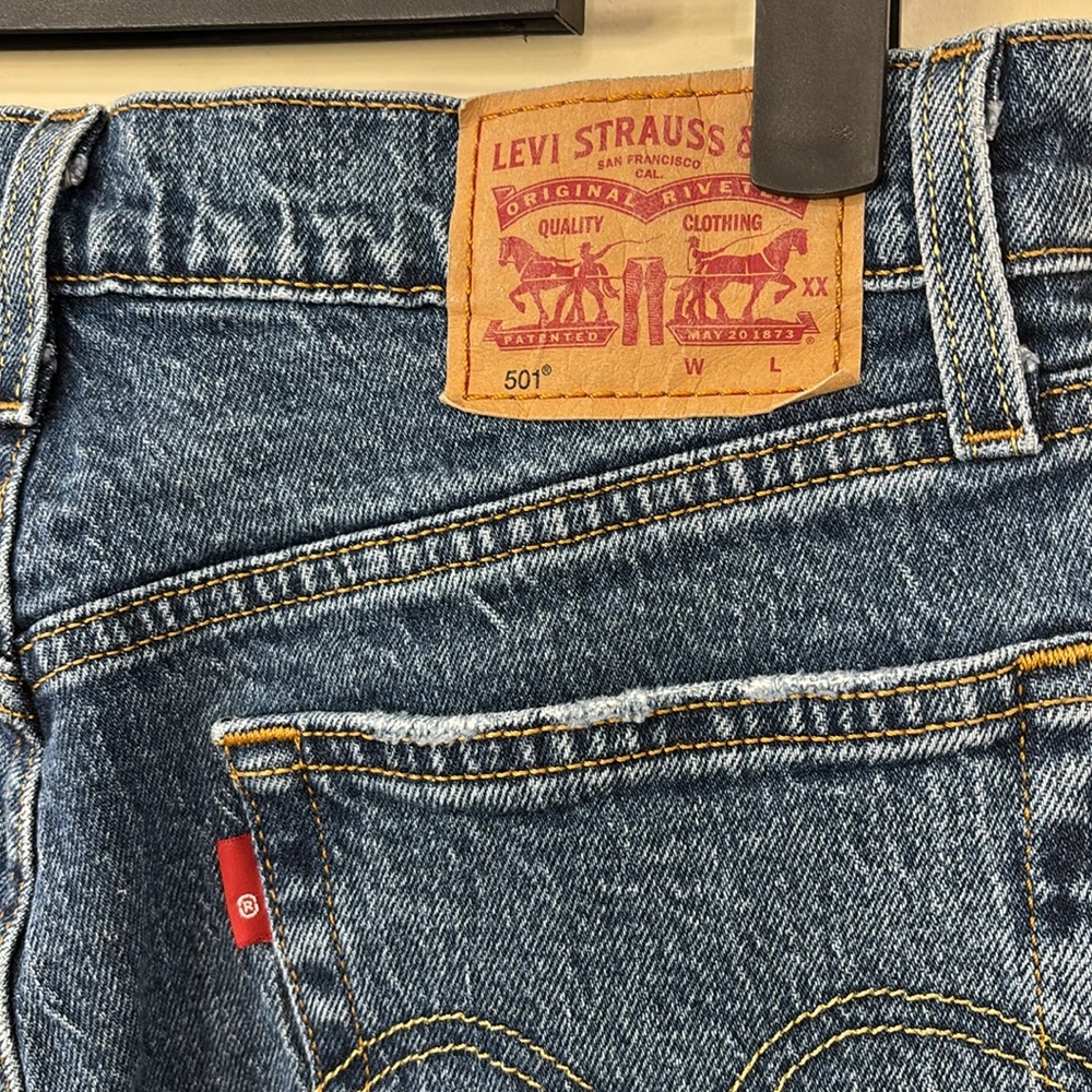 Levi’s 501 Original Fit Jeans Dark Wash Denim Jeans Size 27 - Picture 10 of 12